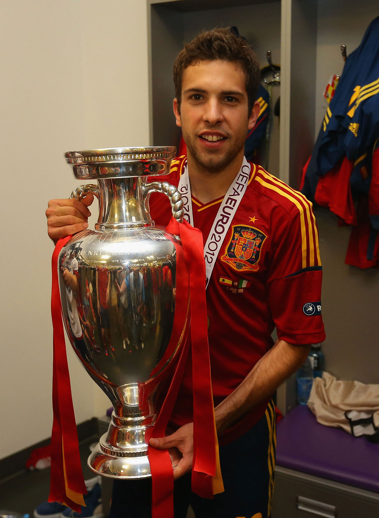 Jordi Alba từ giã đội tuyển quốc gia Jordi Alba từ giã đội tuyển quốc gia
