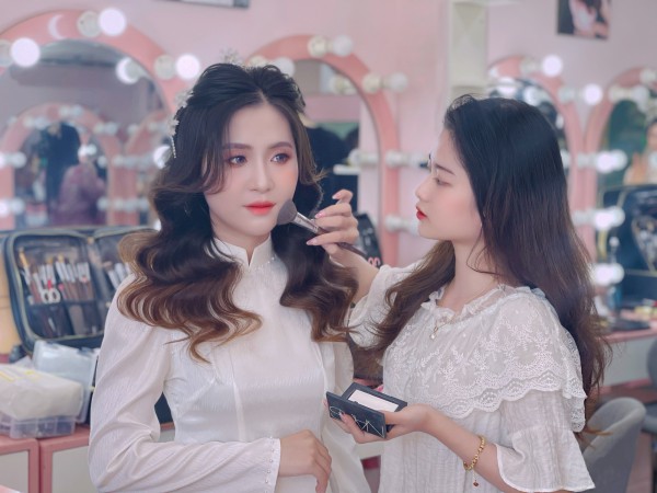 Chuyện tình của cặp đôi yêu nhau qua game trực tuyến và cái kết Chuyện tình của cặp đôi yêu nhau qua game trực tuyến và cái kết