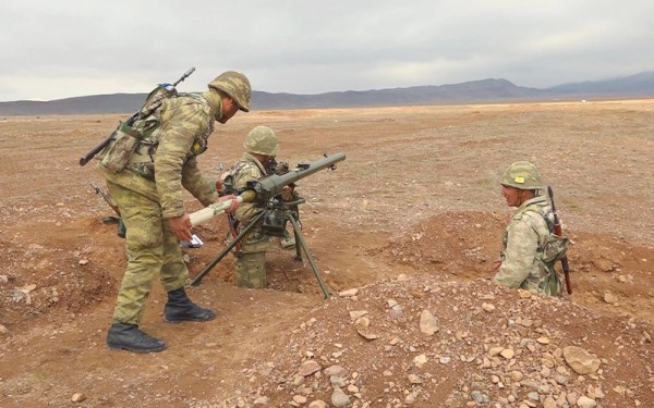 Armenia và Azerbaijan chuẩn bị đàm phán giải quyết xung đột Armenia và Azerbaijan chuẩn bị đàm phán giải quyết xung đột