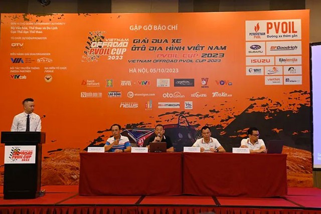 Giải đua xe ô tô địa hình Việt Nam PVOIL 2023 chính thức khởi tranh - Ảnh 2. Giải đua xe ô tô địa hình Việt Nam PVOIL 2023 chính thức khởi tranh - Ảnh 2.