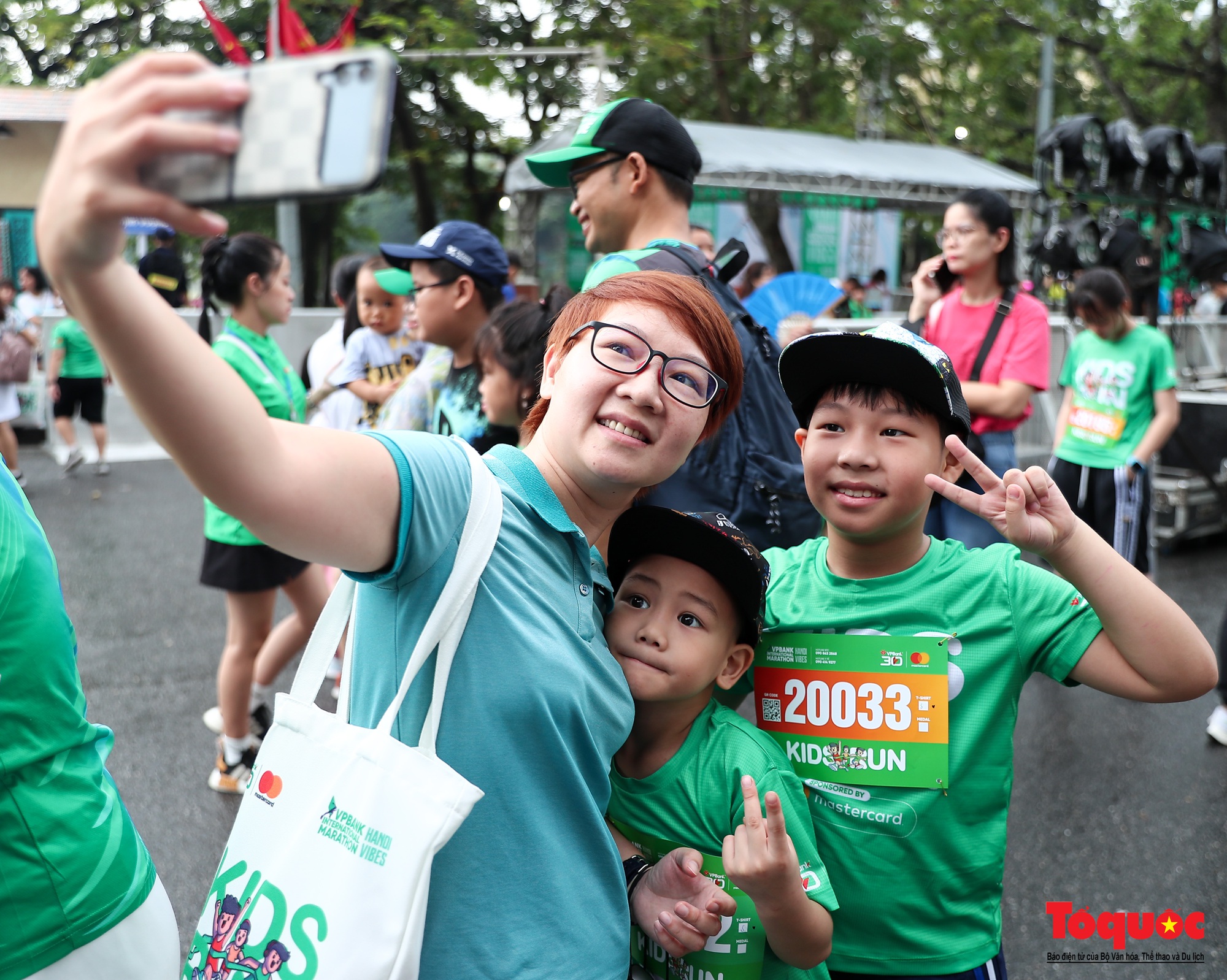 Rộn ràng đường chạy của các runner nhí - Ảnh 3. Rộn ràng đường chạy của các runner nhí - Ảnh 3.