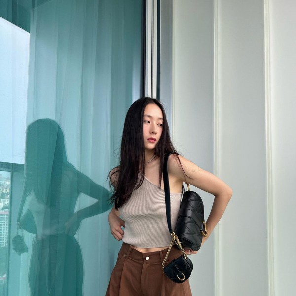 Trang phục sắc nâu latte ngọt ngào mùa thu Trang phục sắc nâu latte ngọt ngào mùa thu