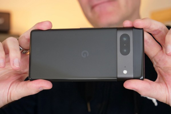 Tại sao Google không muốn sản xuất smartphone Pixel giá rẻ Tại sao Google không muốn sản xuất smartphone Pixel giá rẻ