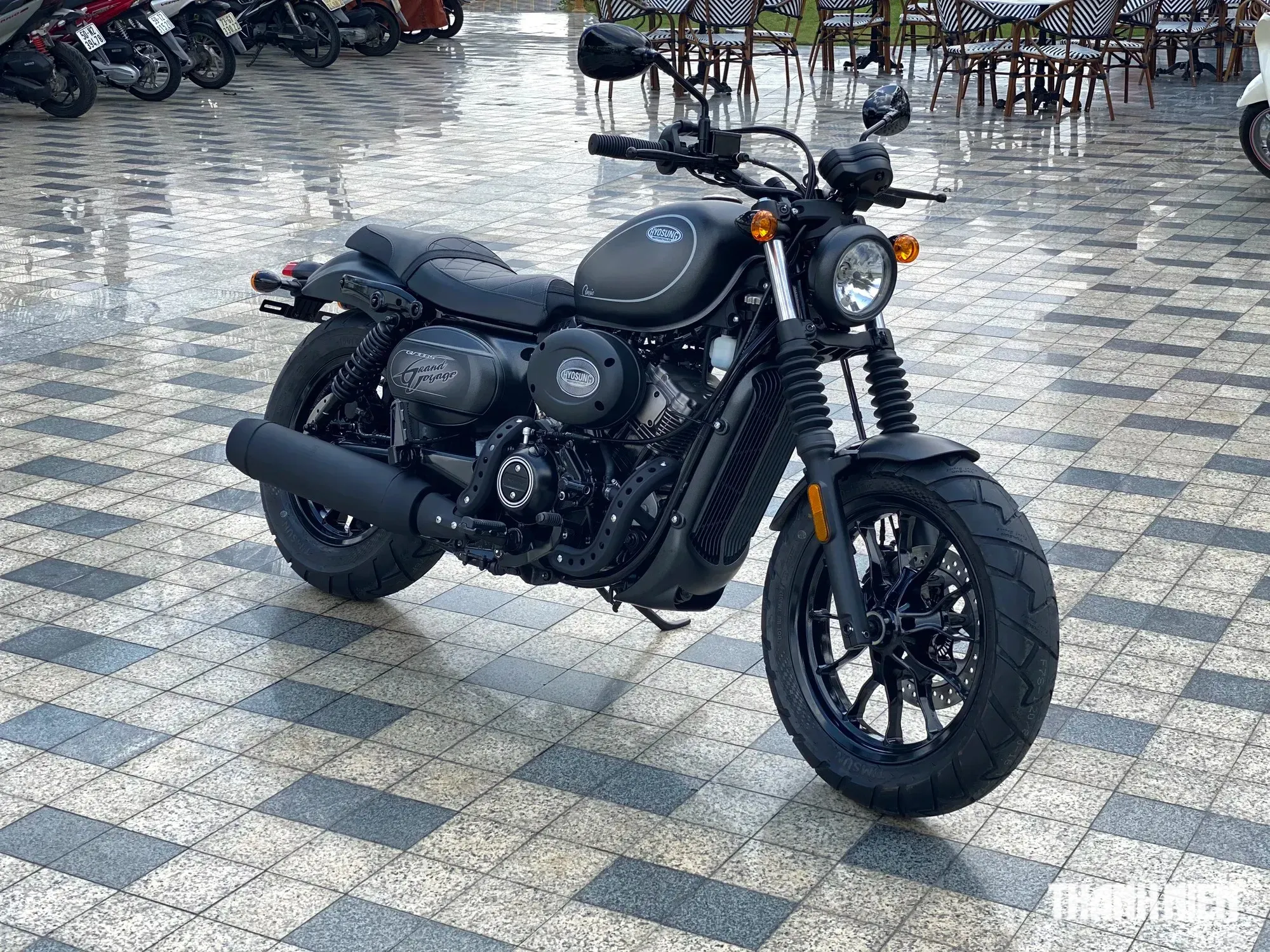 Hyosung GV300S về Việt Nam, giá 118 triệu đồng