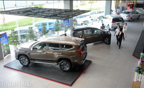 SUV 7 chỗ: Doanh số Toyota Fortuner tăng trở lại, vẫn chưa bằng phân nửa Ford Everest