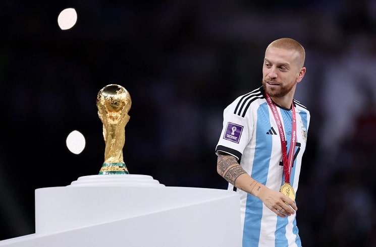 Tiền vệ Argentina dính doping trước khi vô địch World Cup