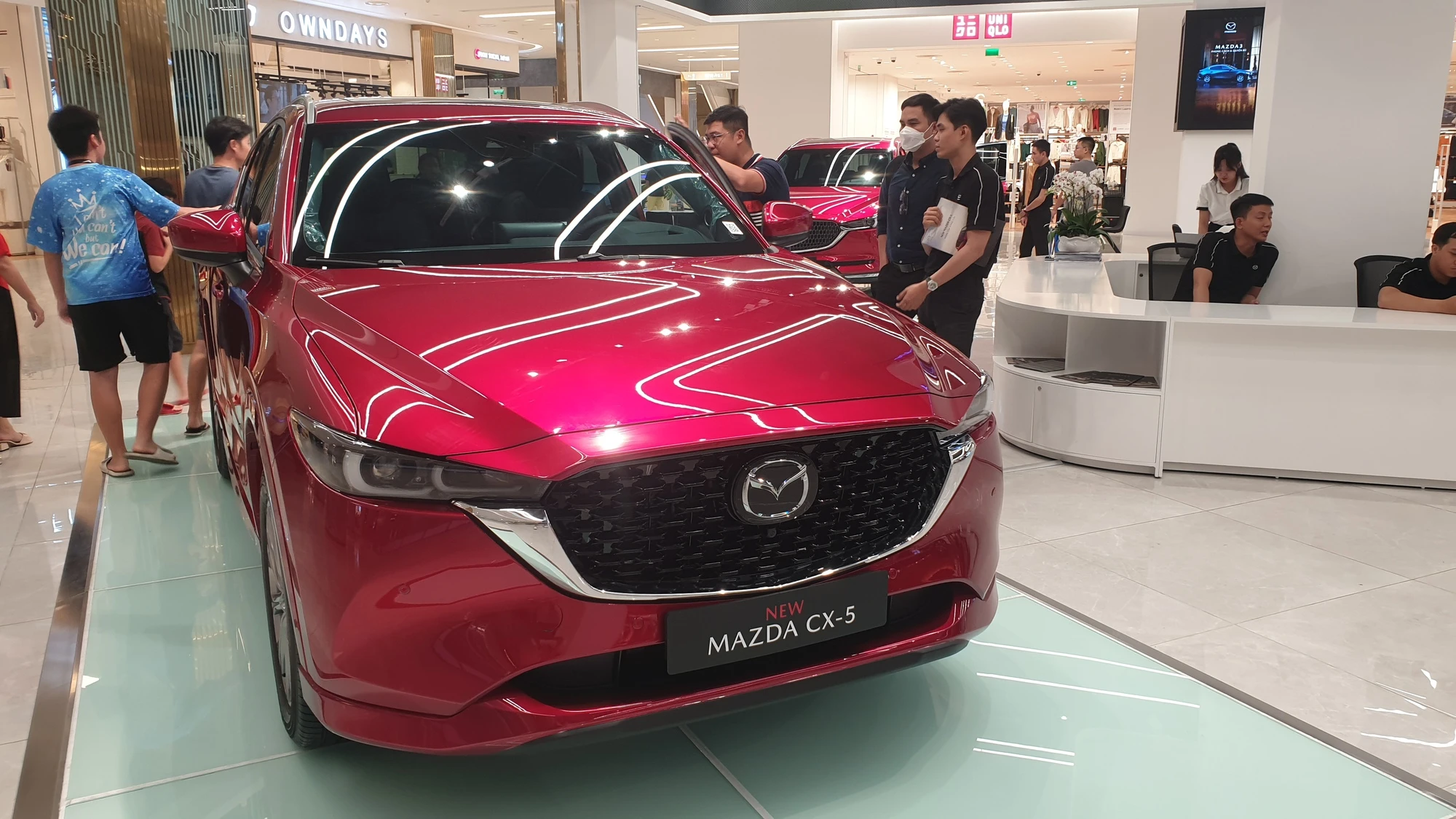 Cuộc đua ô tô bán chạy nhất Việt Nam 2023: Xpander dẫn đầu, Ranger bám sát Accent