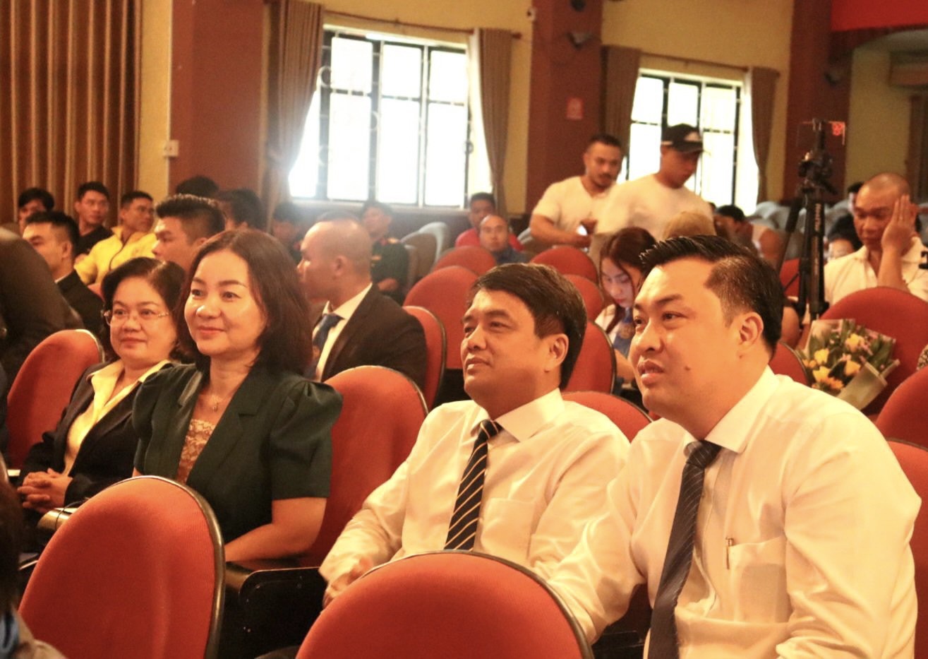 Bình Dương: Sôi động Giải vô địch Thể hình quốc gia năm 2023 - Ảnh 11. Bình Dương: Sôi động Giải vô địch Thể hình quốc gia năm 2023 - Ảnh 11.