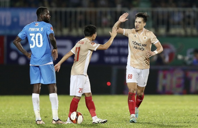CLB Công An Hà Nội giành chiến thắng ấn tượng