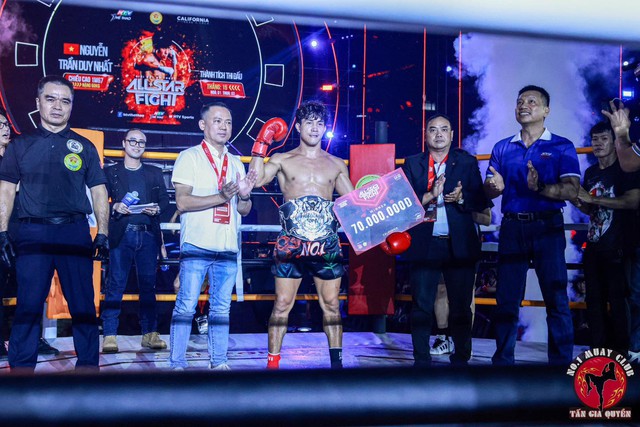 Nguyễn Trần Duy Nhất vượt qua nhà vô địch SEA Games của Thái Lan, giành đai vô địch thế giới - Ảnh 1. Nguyễn Trần Duy Nhất vượt qua nhà vô địch SEA Games của Thái Lan, giành đai vô địch thế giới - Ảnh 1.