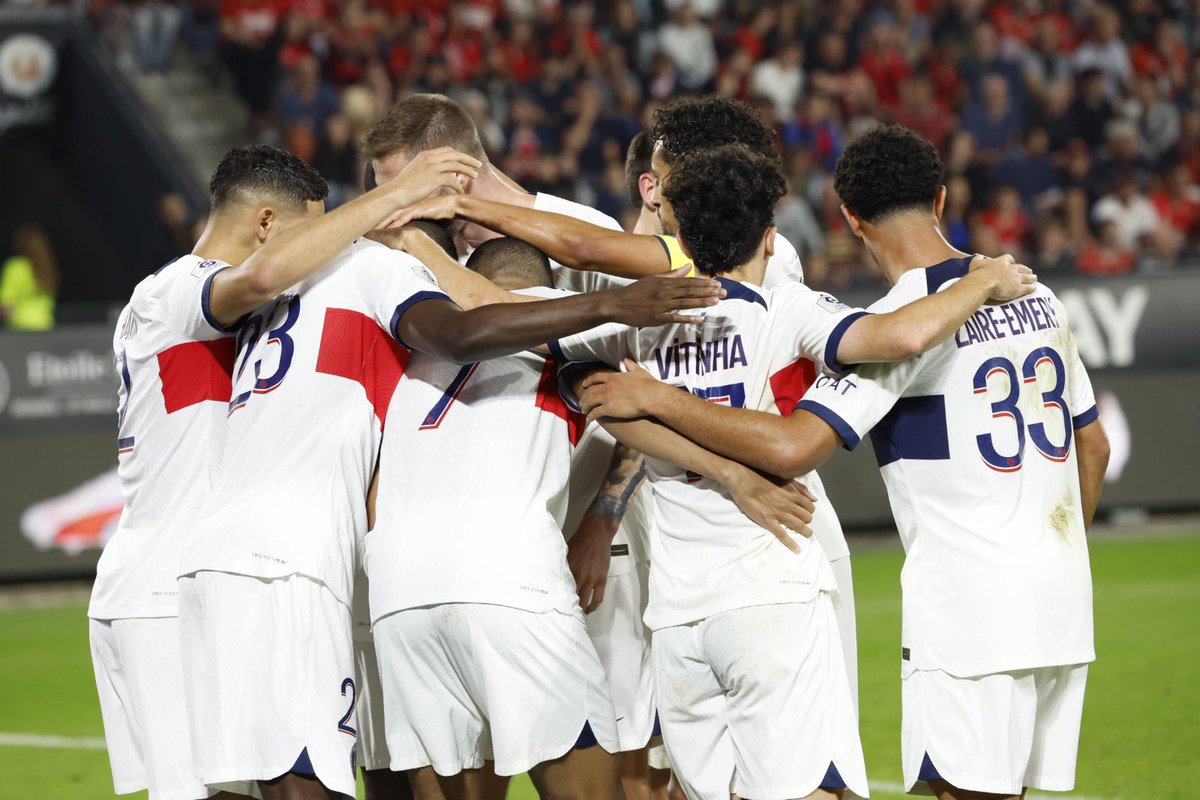 Paris Saint Germain thắng thuyết phục Rennes Paris Saint Germain thắng thuyết phục Rennes