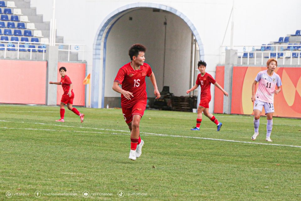 ĐT nữ Việt Nam thi đấu kiên cường trước Nhật Bản