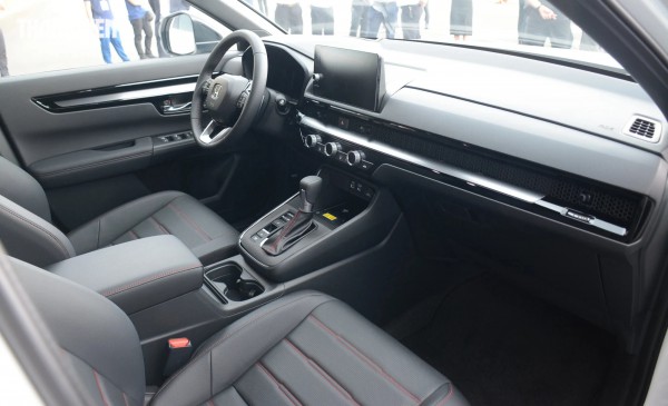 Ưu, nhược điểm Honda CR-V 2024: Đắt có xắt ra miếng?