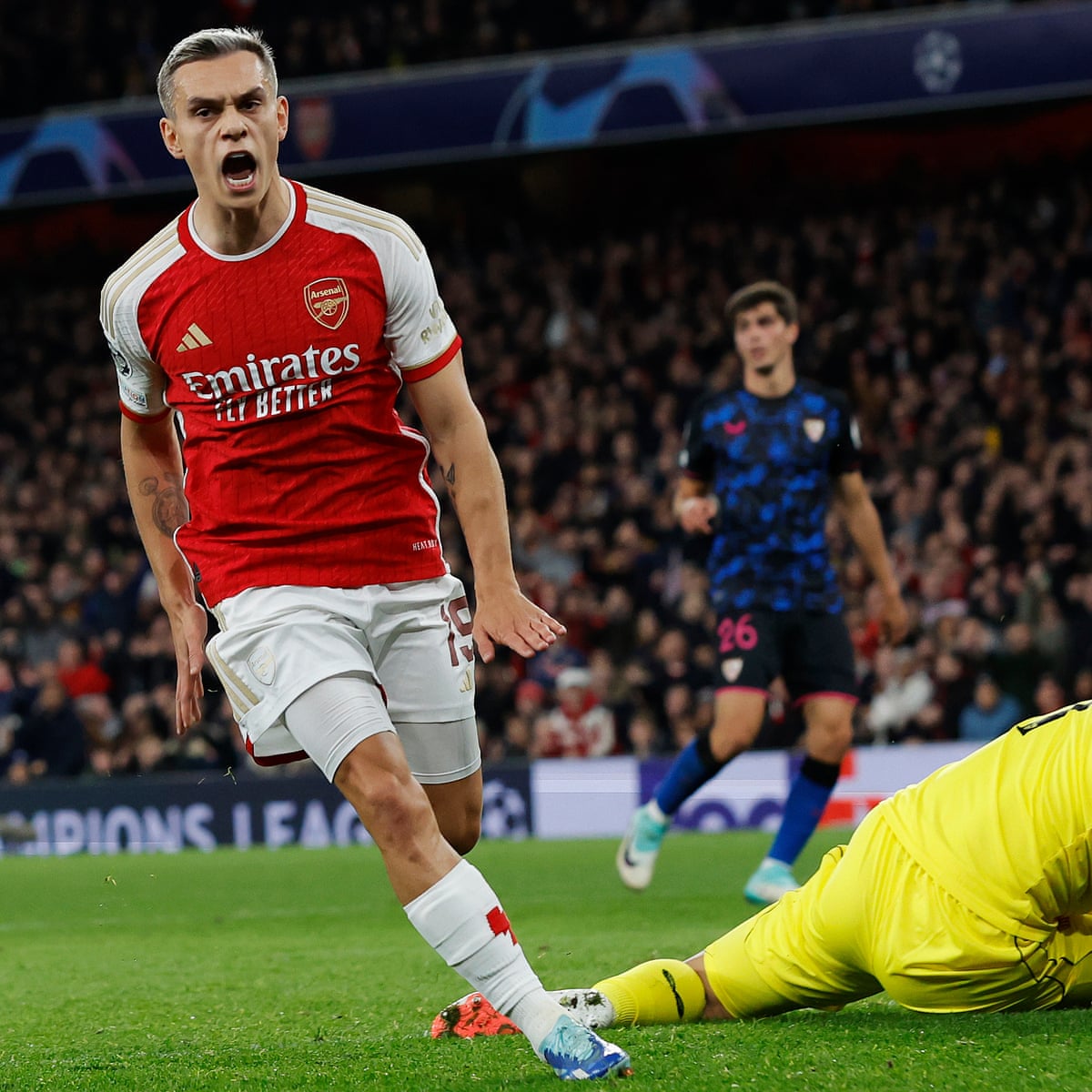 Kết quả UEFA Champions League 9/11: Arsenal giữ chắc ngôi đầu, MU thua... kịch tính