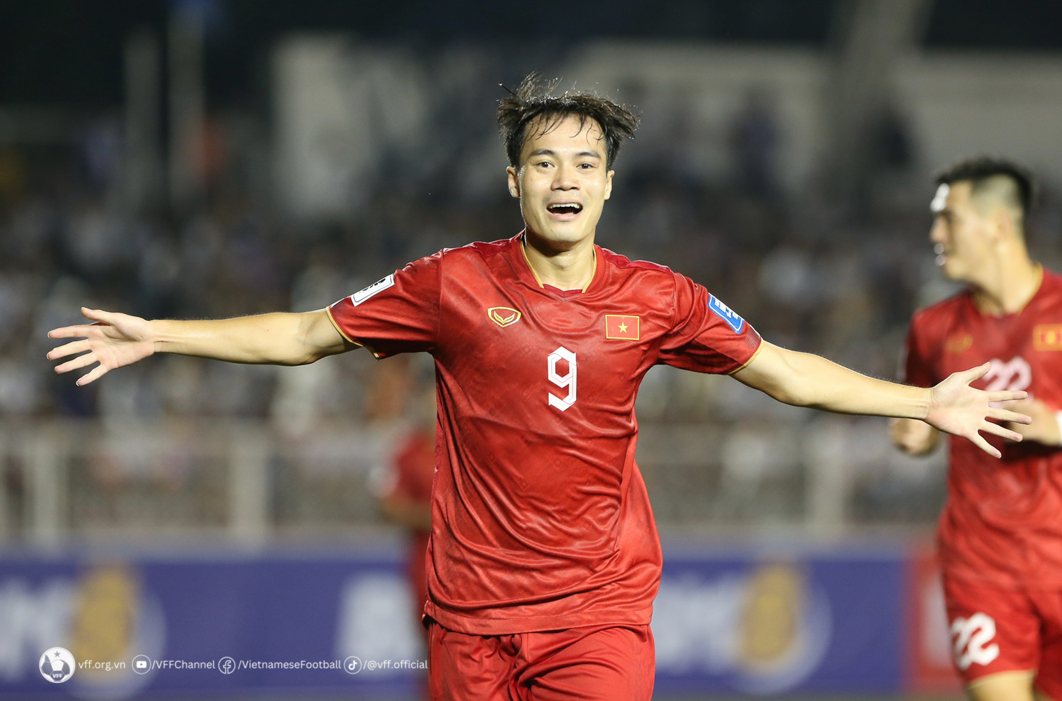 ĐT Việt Nam khởi đầu vòng loại World Cup 2026 bằng chiến thắng 2-0 trên sân Philippines ĐT Việt Nam khởi đầu vòng loại World Cup 2026 bằng chiến thắng 2-0 trên sân Philippines