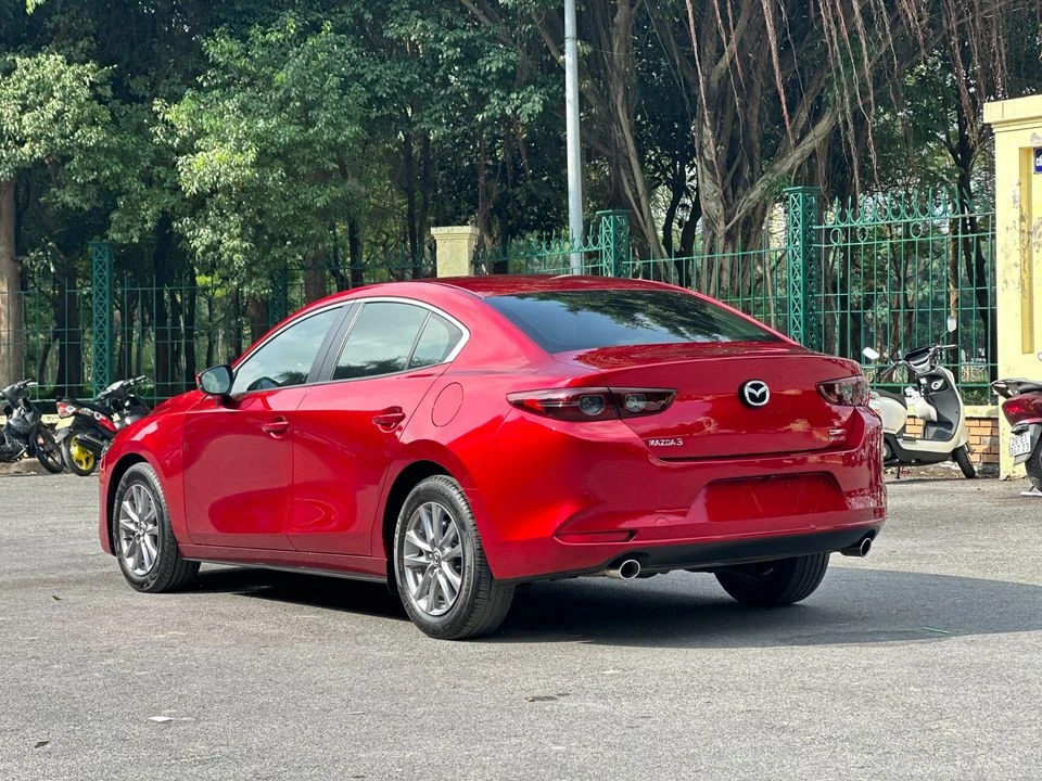 Mazda3 cũ giá rẻ không ngờ, 500 triệu đồng đã có xe đời mới Mazda3 cũ giá rẻ không ngờ, 500 triệu đồng đã có xe đời mới