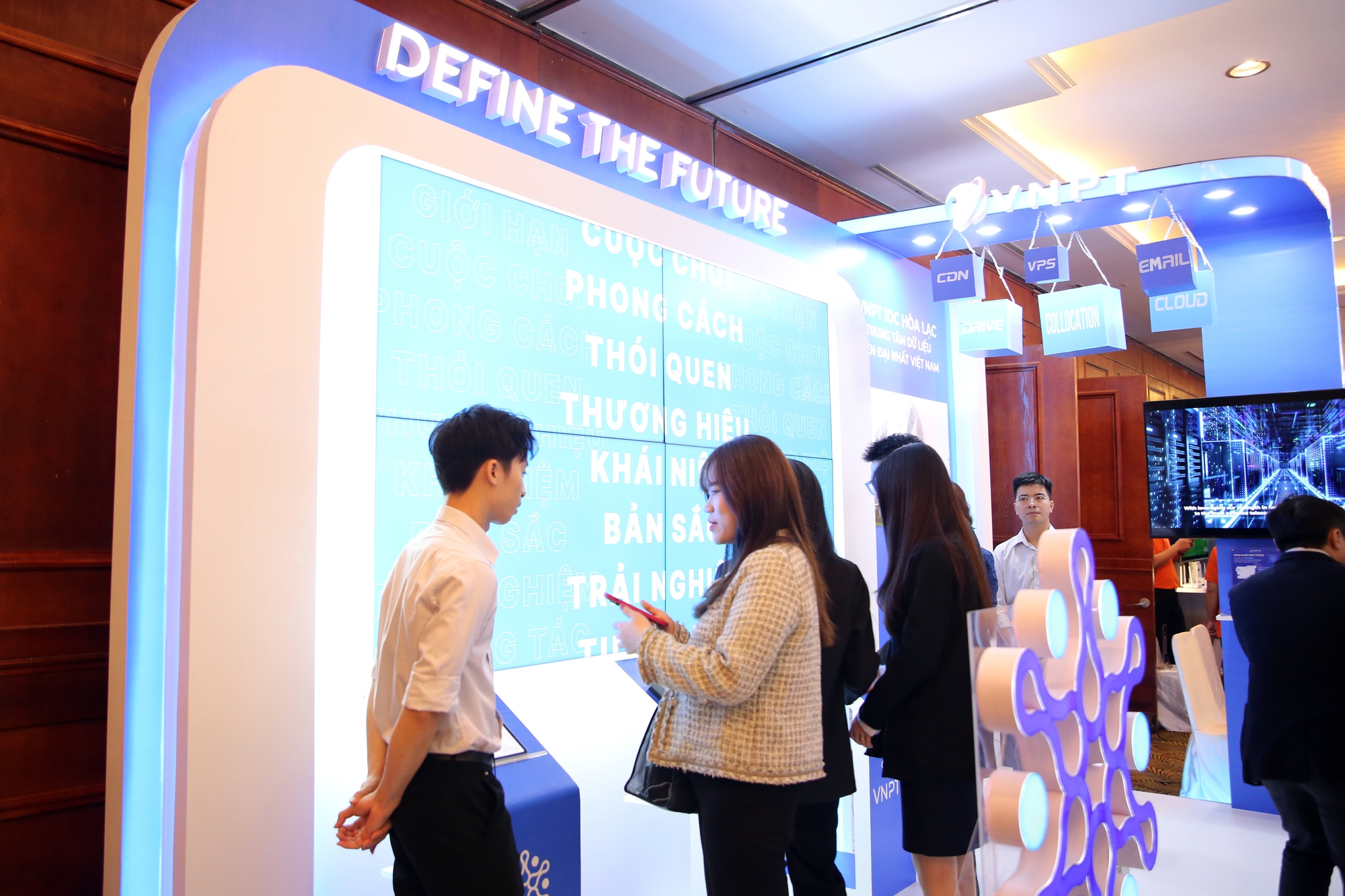 Internet Day 2023: Cơ hội bứt phá cho các nhà cung cấp dịch vụ trung tâm dữ liệu và điện toán đám mây Việt Nam