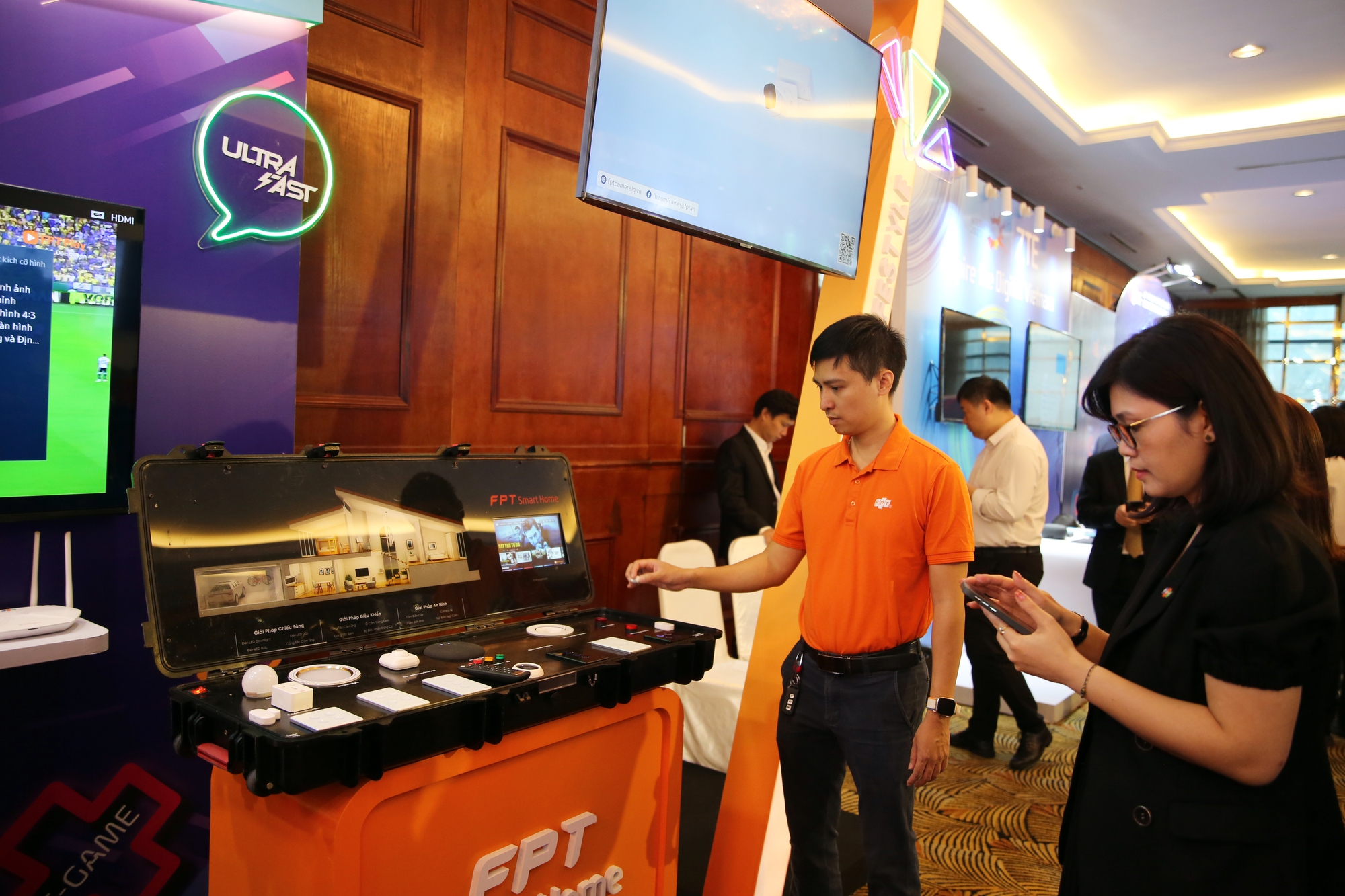 Internet Day 2023: Cơ hội bứt phá cho các nhà cung cấp dịch vụ trung tâm dữ liệu và điện toán đám mây Việt Nam