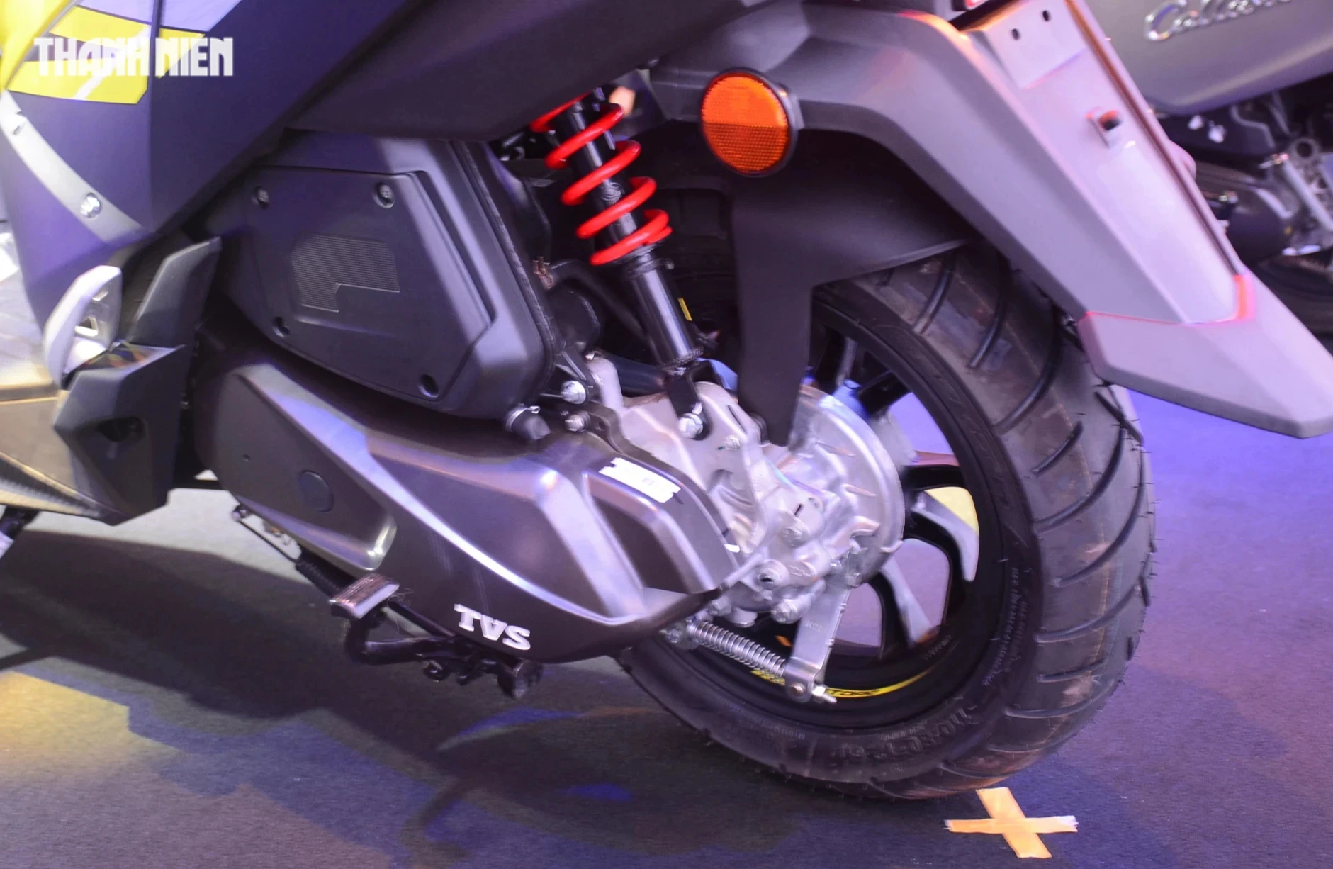 TVS Ntorq giá từ 32,9 triệu đồng, có gì để cạnh tranh Honda Vario 125? TVS Ntorq giá từ 32,9 triệu đồng, có gì để cạnh tranh Honda Vario 125?