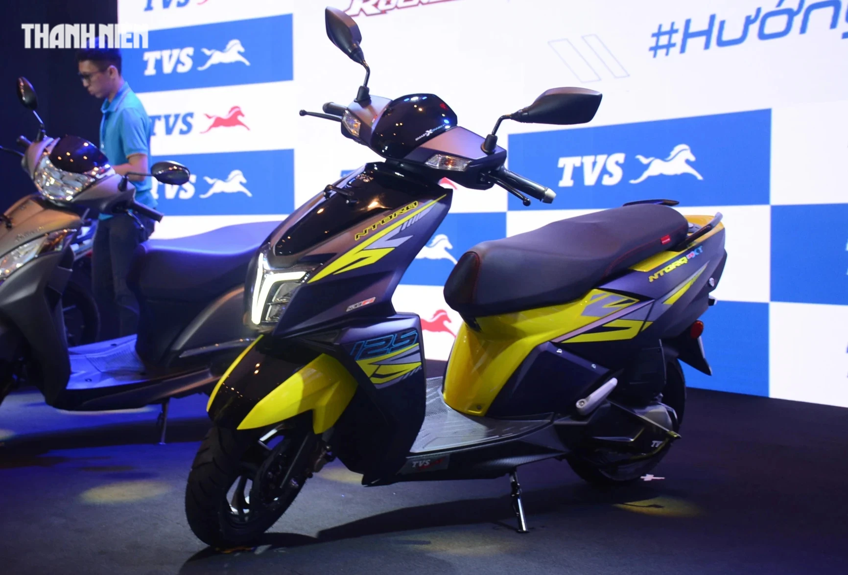 TVS Ntorq giá từ 32,9 triệu đồng, có gì để cạnh tranh Honda Vario 125? TVS Ntorq giá từ 32,9 triệu đồng, có gì để cạnh tranh Honda Vario 125?