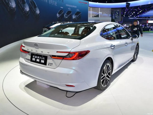 Toyota Camry 2025 phiên bản 