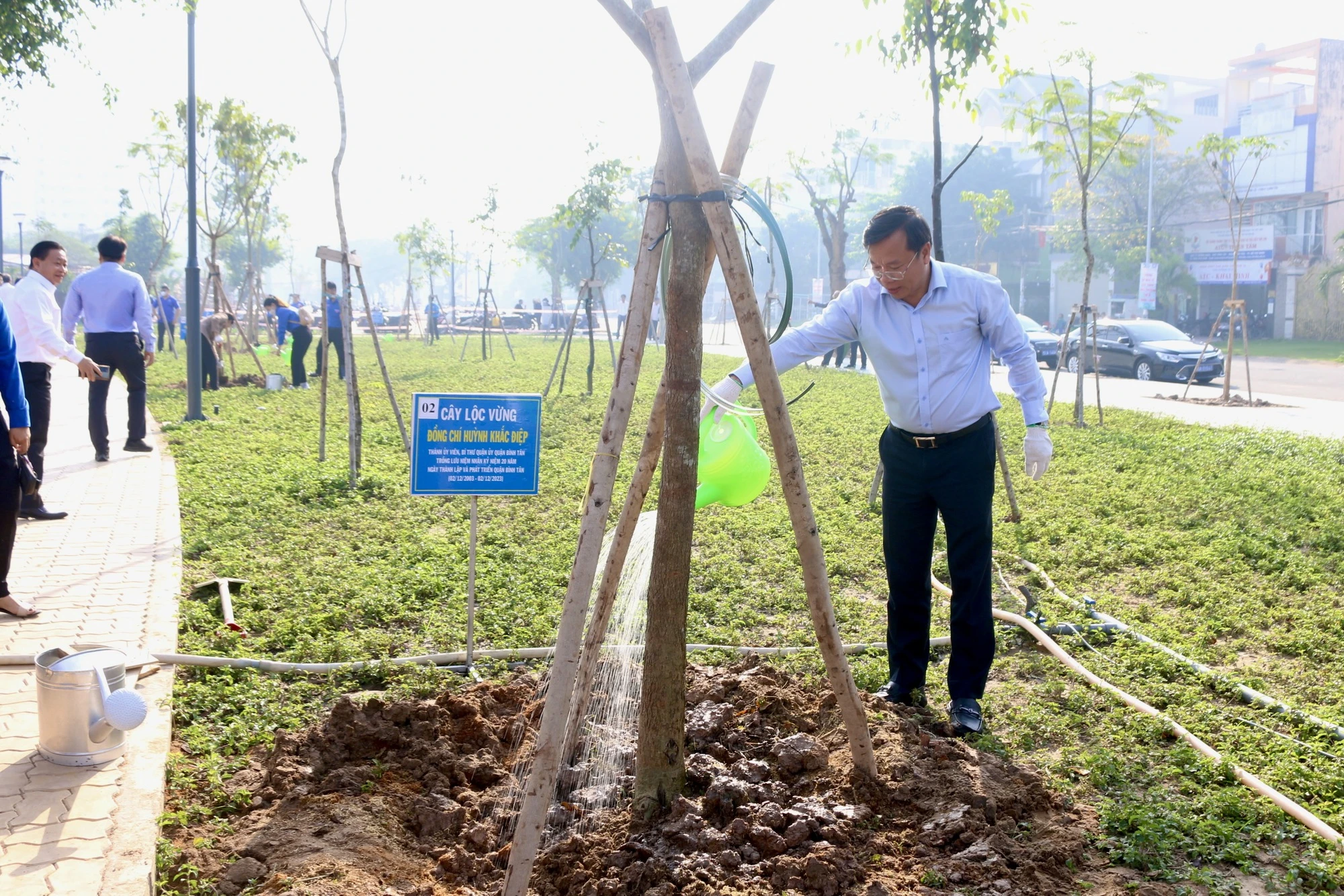 Bãi trung chuyển rác 'ám ảnh' hơn 20 năm ở Q.Bình Tân thành công viên cây xanh - Ảnh 4. Bãi trung chuyển rác 'ám ảnh' hơn 20 năm ở Q.Bình Tân thành công viên cây xanh - Ảnh 4.