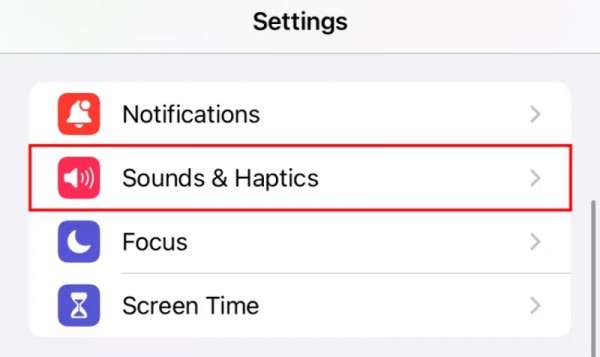 Cách điều chỉnh âm lượng báo thức theo ý muốn trên iPhone Cách điều chỉnh âm lượng báo thức theo ý muốn trên iPhone