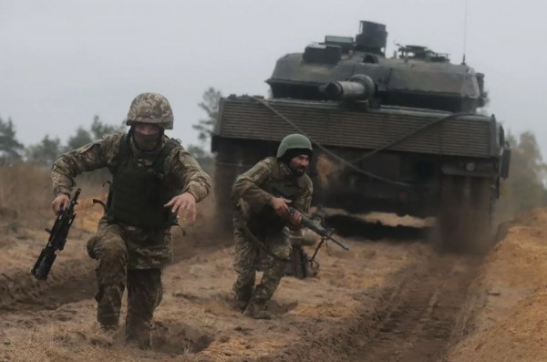 Đằng sau chiến thuật bắn và chạy của Ukraine nhằm cản bước tiến của Nga
