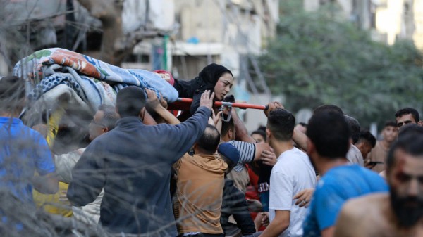 Israel tạm ngừng bắn để sơ tán, Jordan thả hàng cứu trợ xuống Gaza Israel tạm ngừng bắn để sơ tán, Jordan thả hàng cứu trợ xuống Gaza