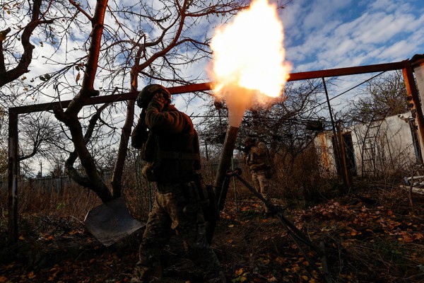 Mặt trận phía Đông rực cháy, Nga quyết bao vây thành trì quan trọng của Ukraine