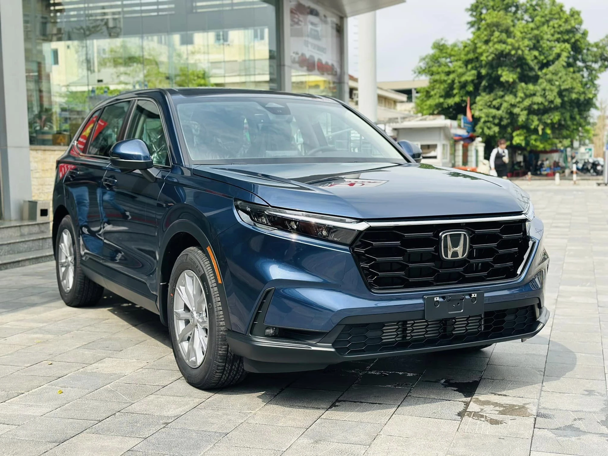 Mới tung ra thị trường Việt Nam, Honda CR-V 2024 rục rịch giảm giá