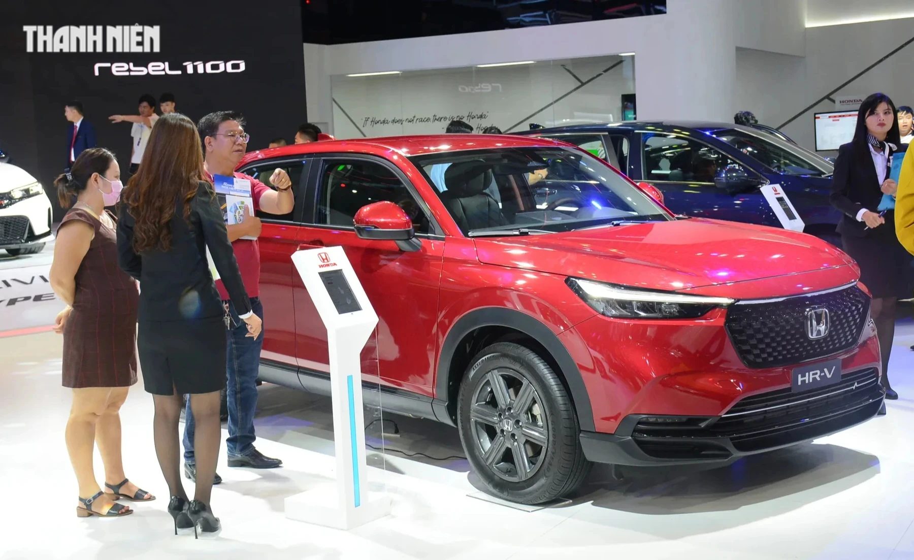 Ô tô Nhật Bản tại Việt Nam ồ ạt giảm giá bán, đấu xe Hàn Quốc