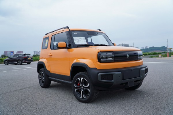 Wuling hé lộ 2 mẫu xe điện Wuling hé lộ 2 mẫu xe điện