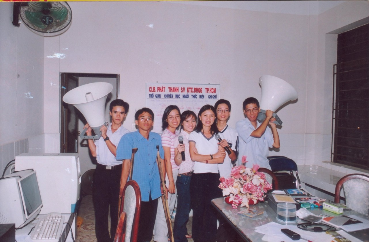 Chuyện chiếc loa 20 năm ở ký túc xá ĐH Quốc gia TP.HCM - Ảnh 2. Chuyện chiếc loa 20 năm ở ký túc xá ĐH Quốc gia TP.HCM - Ảnh 2.