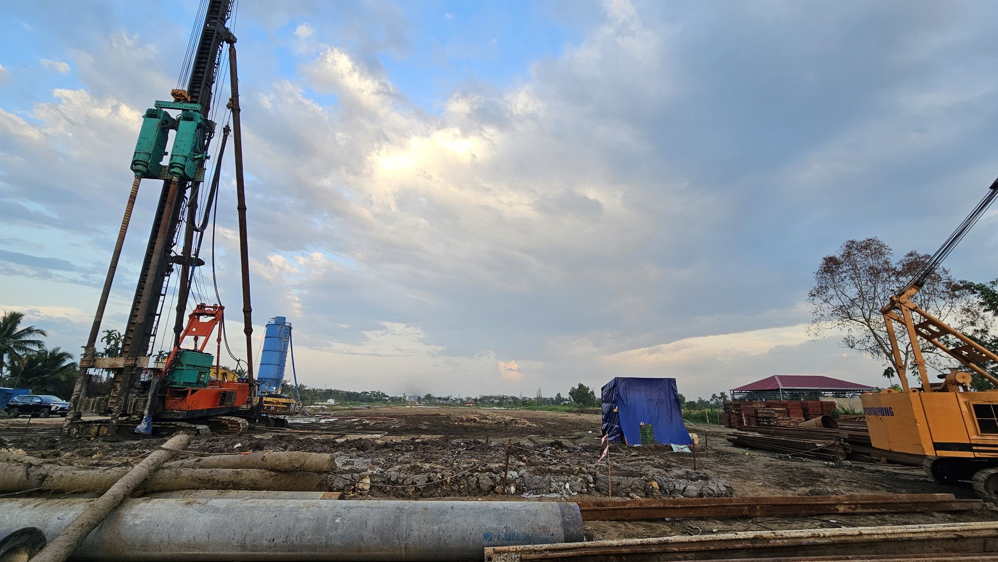 Tạo thuận lợi cho người dân TP.HCM đổi giấy tờ hậu sáp nhập phường - Ảnh 2. Tạo thuận lợi cho người dân TP.HCM đổi giấy tờ hậu sáp nhập phường - Ảnh 2.