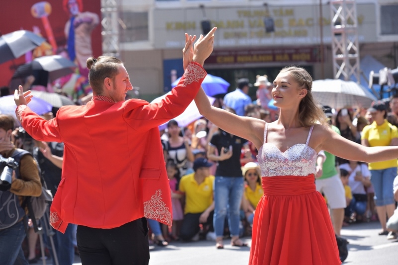  Carnival tại Hồ Gươm - Hà Nội năm 2017.