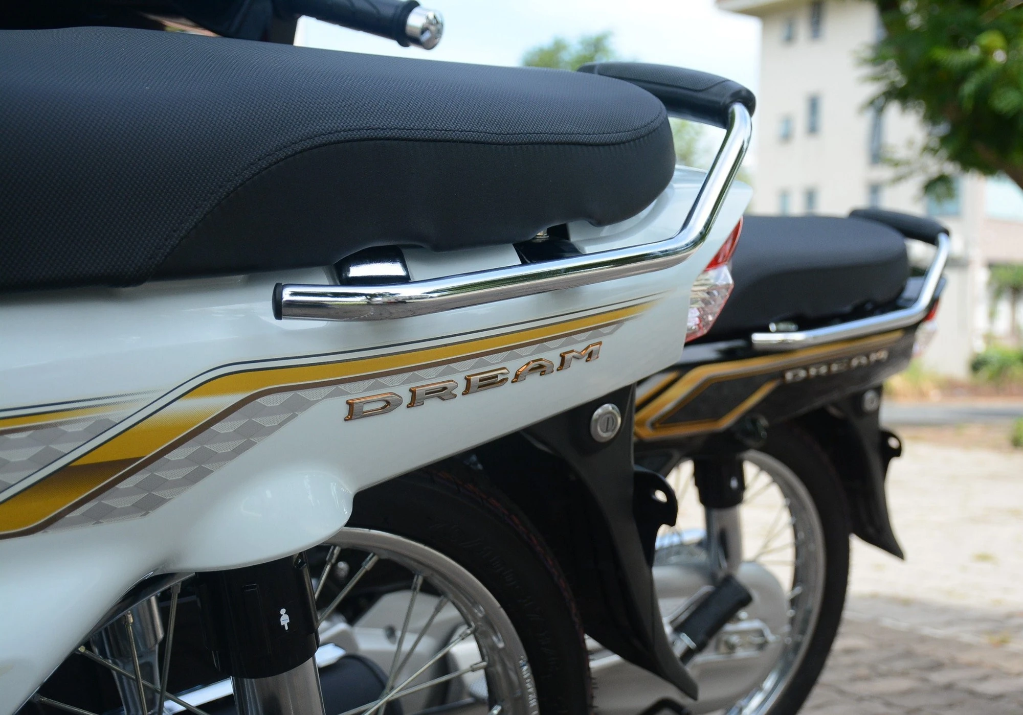 Từ Dream Thái đến Dream 125 2024: Huyền thoại Honda vẫn Từ Dream Thái đến Dream 125 2024: Huyền thoại Honda vẫn