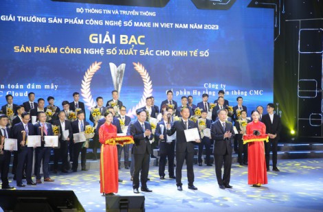 CMC Cloud giành giải Bạc sản phẩm Make in Viet Nam 2023 xuất sắc cho Kinh tế số