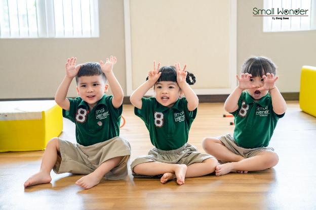 Cùng khôn lớn với trí tò mò vô tận tại ngôi nhà Small Wonder yêu thương Cùng khôn lớn với trí tò mò vô tận tại ngôi nhà Small Wonder yêu thương