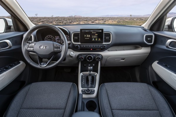 Hyundai Venue hé lộ tại Việt Nam, cạnh tranh Kia Sonet Hyundai Venue hé lộ tại Việt Nam, cạnh tranh Kia Sonet