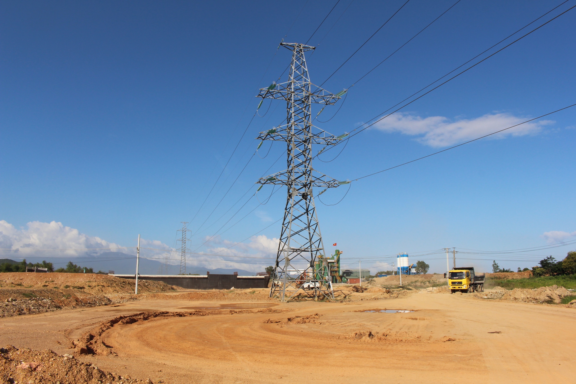 Ninh Hòa: Một năm đầy quyết tâm trong công tác giải phóng mặt bằng - Ảnh 4.