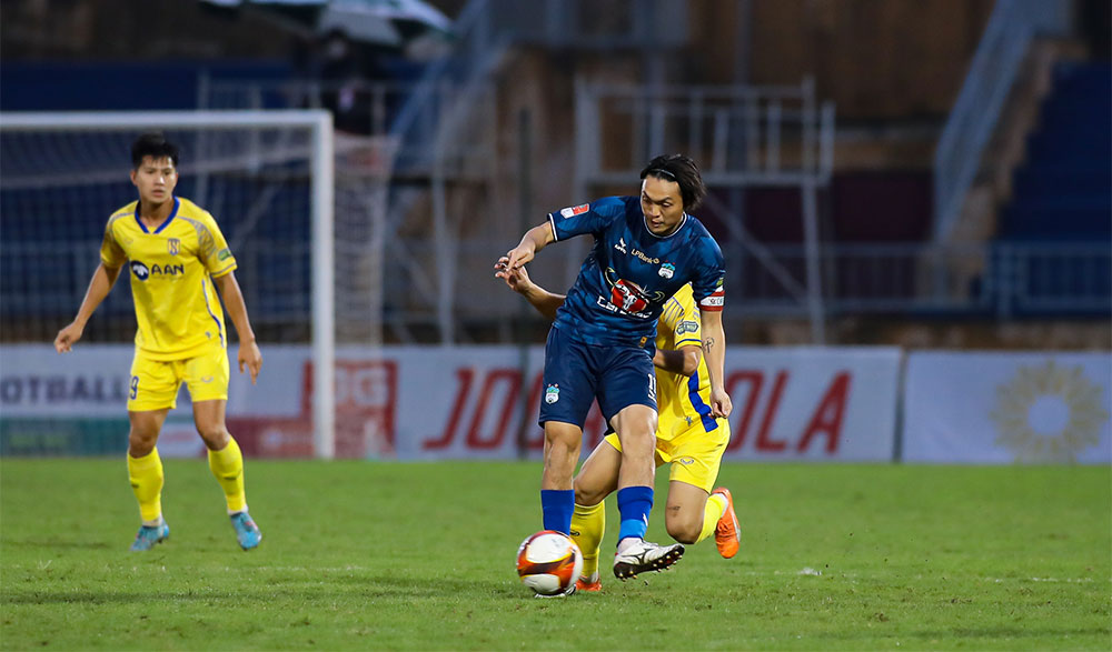 Vòng 6 Night Wolf V.League 1-2023/24: Thép Xanh Nam Định mất ngôi đầu, Hà Nội trở lại đường đua Vòng 6 Night Wolf V.League 1-2023/24: Thép Xanh Nam Định mất ngôi đầu, Hà Nội trở lại đường đua