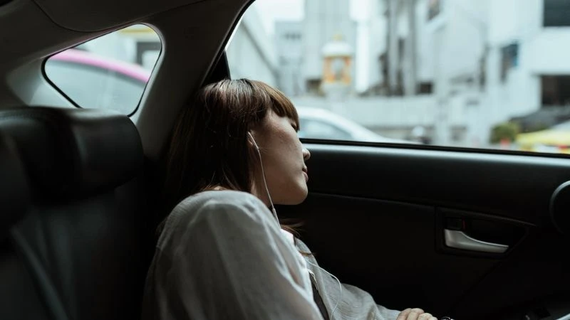Ngủ trong ô tô mở điều hòa: Đừng Ngủ trong ô tô mở điều hòa: Đừng