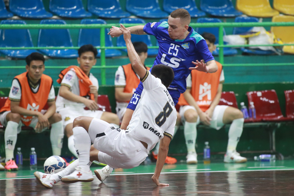 Giải futsal TP.HCM mở rộng năm 2023 – Cúp LS lần thứ XV: Thái Sơn Nam TP.HCM và Blackpearl United bất phân thắng bại Giải futsal TP.HCM mở rộng năm 2023 – Cúp LS lần thứ XV: Thái Sơn Nam TP.HCM và Blackpearl United bất phân thắng bại