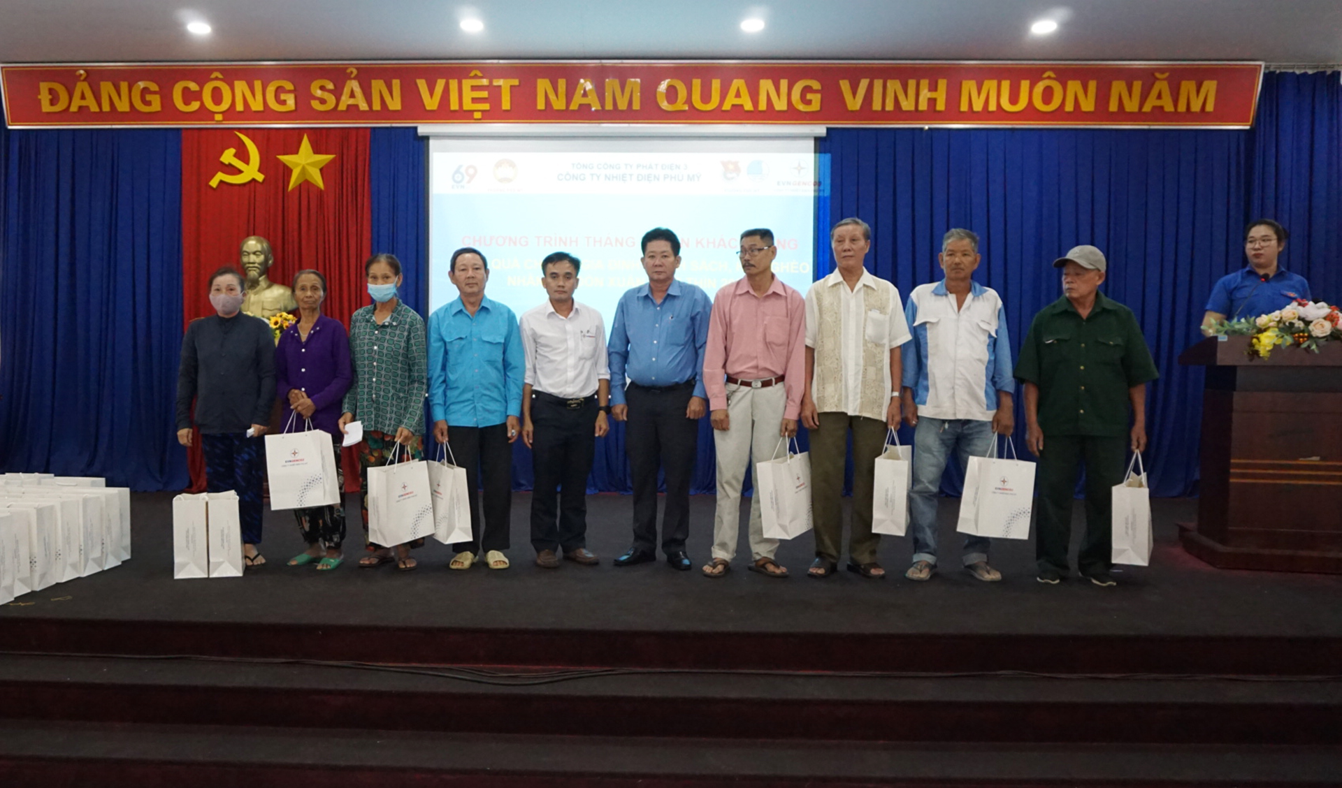 Nhiệt điện Phú Mỹ triển khai nhiều hoạt động trong tháng tri ân khách hàng năm 2023- Ảnh 3. Nhiệt điện Phú Mỹ triển khai nhiều hoạt động trong tháng tri ân khách hàng năm 2023- Ảnh 3.