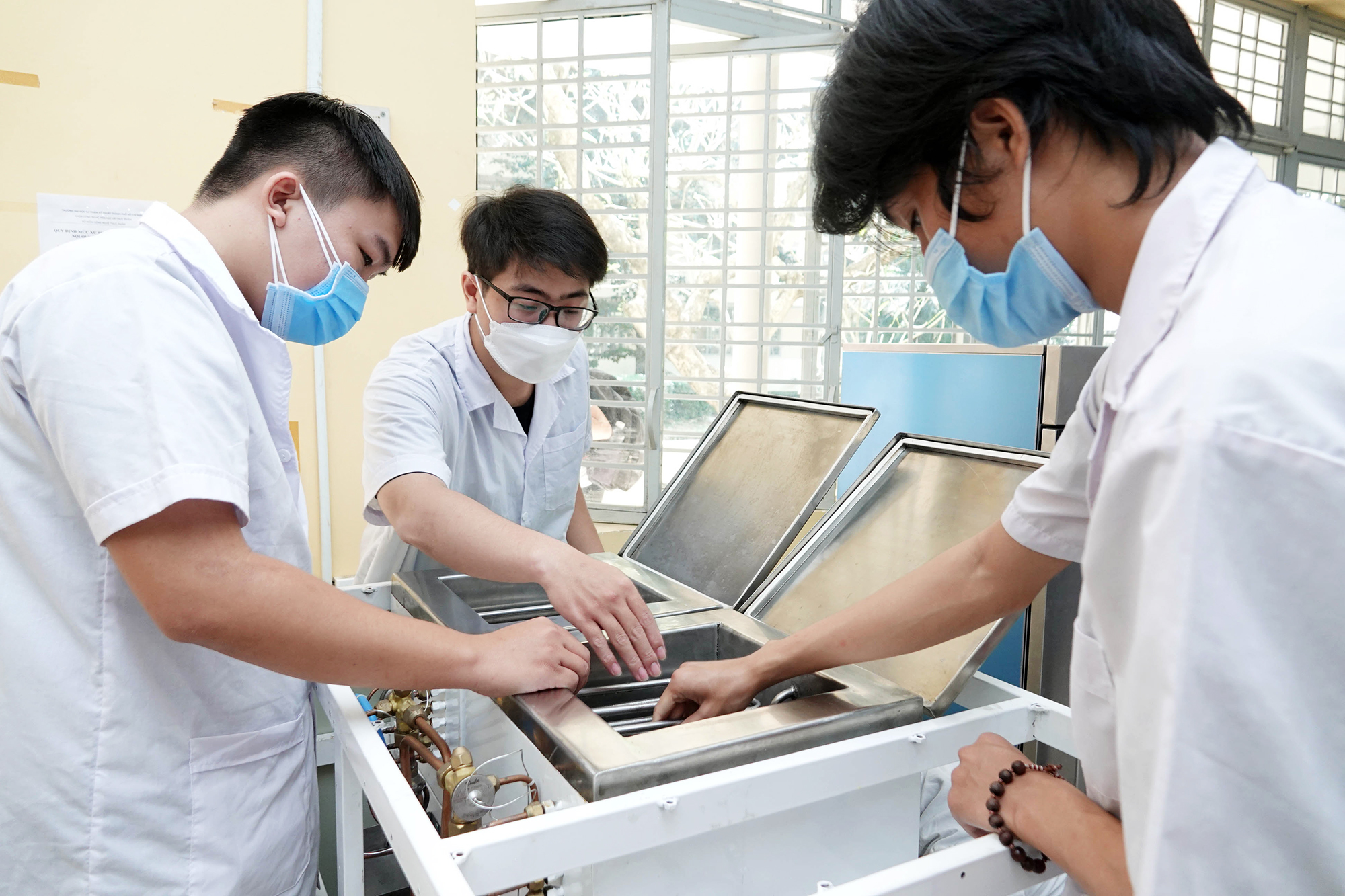 Theo tinh thần Nghị quyết 29, giáo dục ĐH VN đã có được sự phát triển trong thời gian vừa quaẢNH: ĐÀO NGỌC THẠCH Theo tinh thần Nghị quyết 29, giáo dục ĐH VN đã có được sự phát triển trong thời gian vừa quaẢNH: ĐÀO NGỌC THẠCH