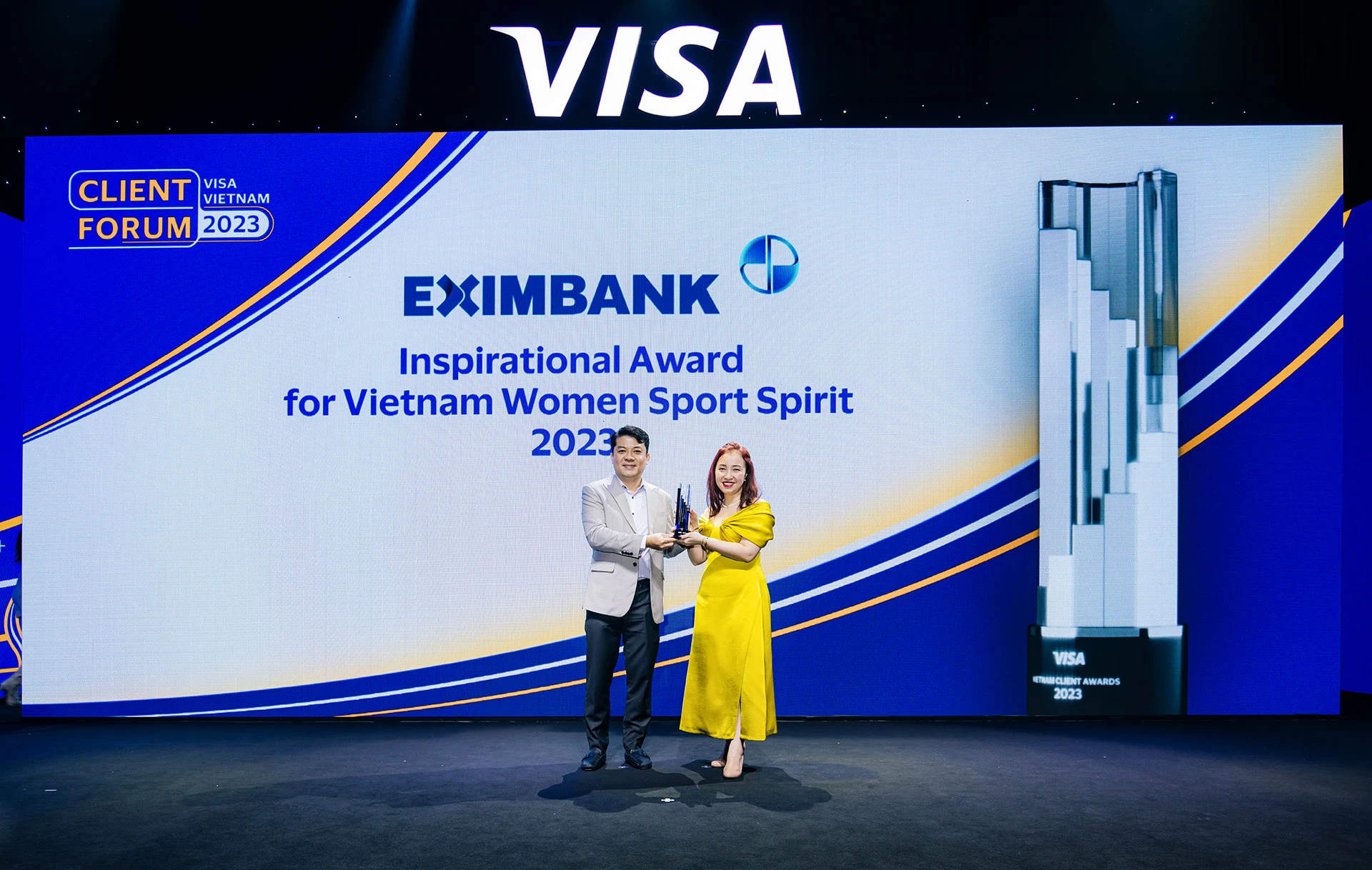 Eximbank đón nhận giải thưởng từ Visa, khẳng định sự sáng tạo và tầm nhìn vượt trội - Ảnh 1. Eximbank đón nhận giải thưởng từ Visa, khẳng định sự sáng tạo và tầm nhìn vượt trội - Ảnh 1.
