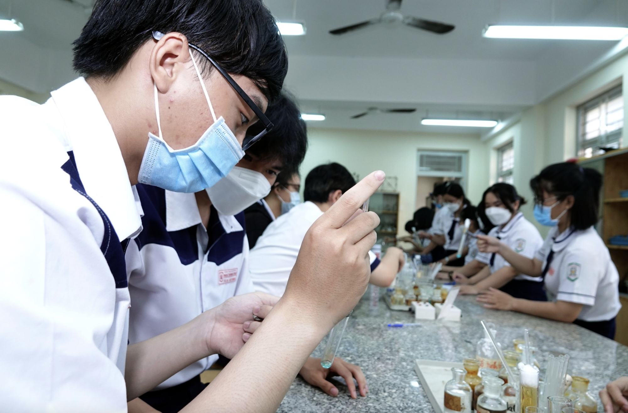 Học hóa Chương trình GDPT 2018 thế nào cho hiệu quả?- Ảnh 2. Học hóa Chương trình GDPT 2018 thế nào cho hiệu quả?- Ảnh 2.