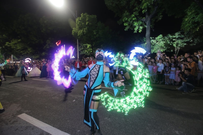  Carnival tại Hồ Gươm - Hà Nội năm 2017.