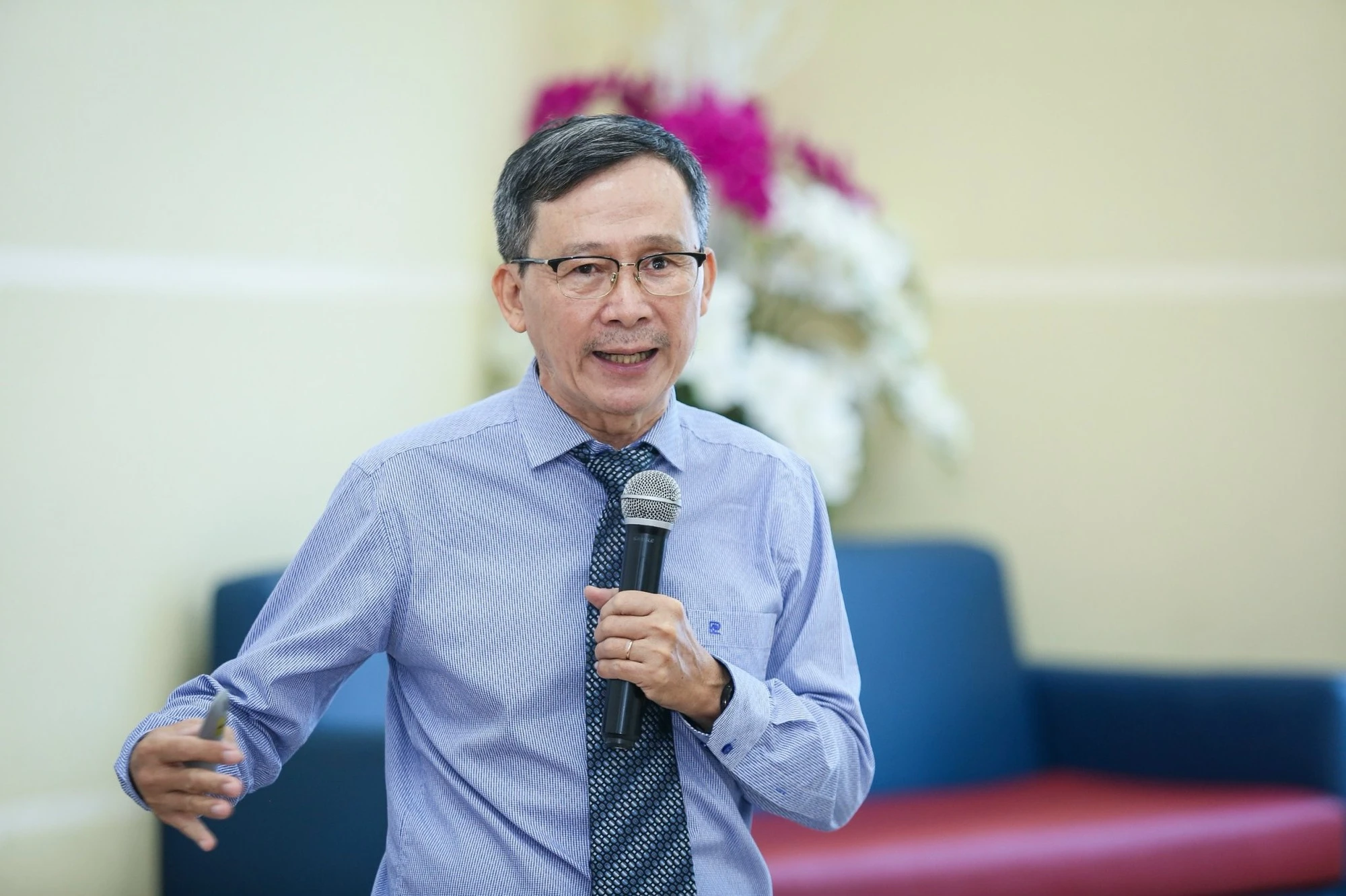 Môi trường trực tuyến chứa nhiều yếu tố sinh ra thông tin giả mạo - Ảnh 1. Môi trường trực tuyến chứa nhiều yếu tố sinh ra thông tin giả mạo - Ảnh 1.